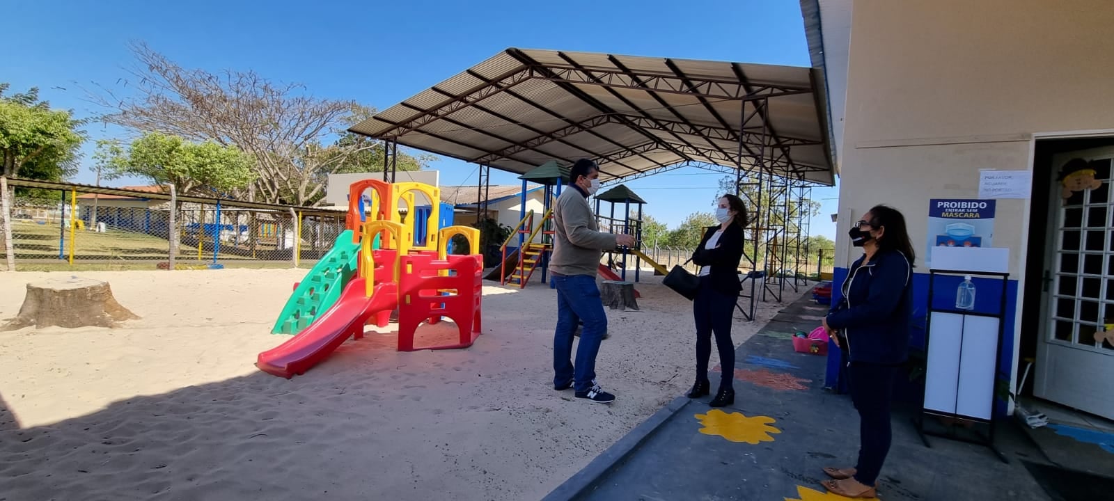 Vereador Marcio Nascimento visita instituições e busca melhorias para educação da Itamarati Norte