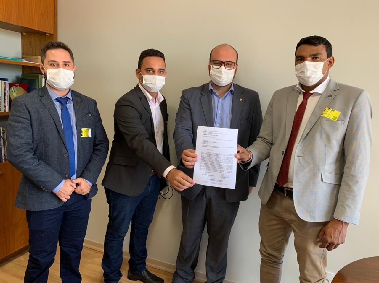 Aparelho de Raio X móvel é solicitado por vereadores em Brasília