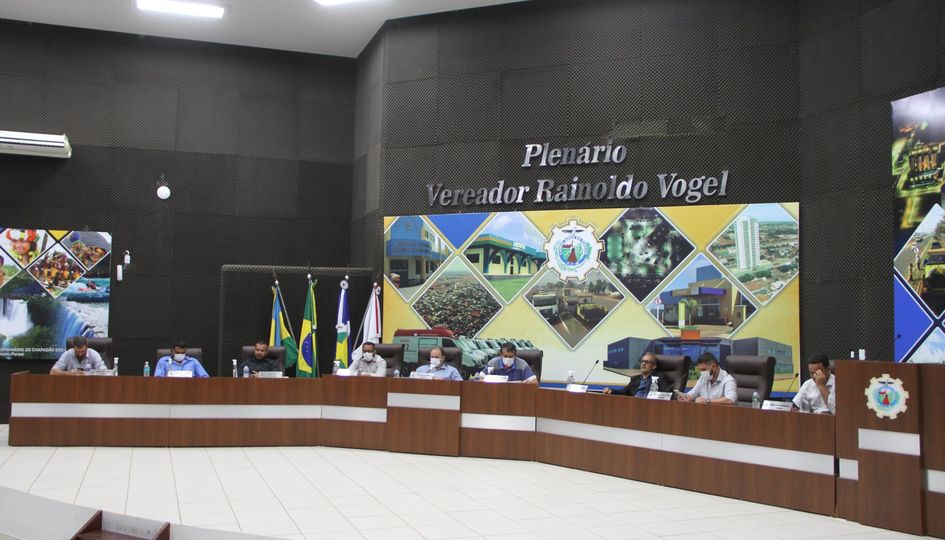 Câmara aprova requerimento e projetos em sessão ordinária