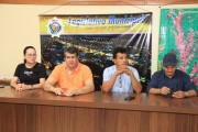 reuniaoentulhos01.jpg