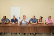 reuniaoentulhos04.jpg
