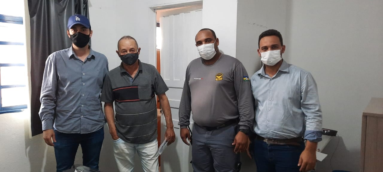 Vereador Willian recebe demandas de moradores do distrito de Itamarati Norte